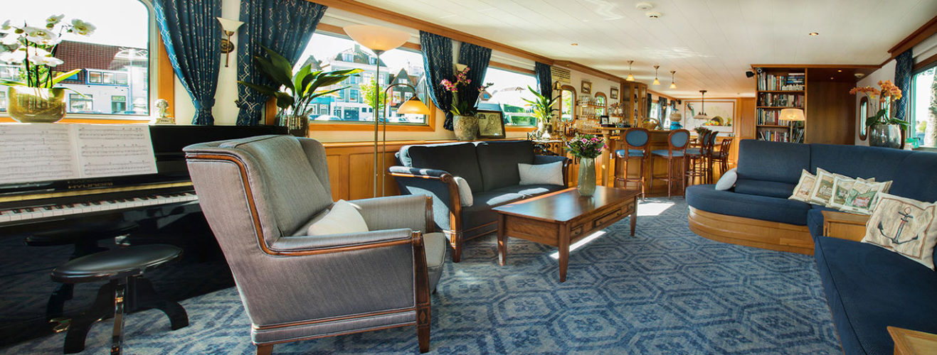 Barge La Nouvelle Etoile Cruise AlsaceLorraine Barge Lady