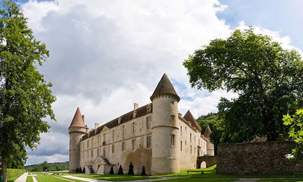 Elegant 12th Century Chateaufriday image