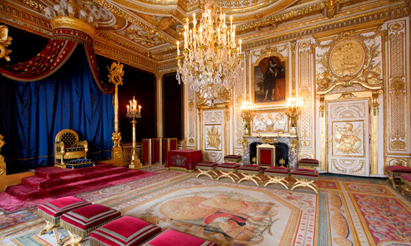 Royal Palaces and Regal Chateauxmonday image