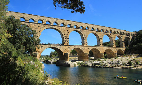 Incredible Roman Aqueducttuesday image