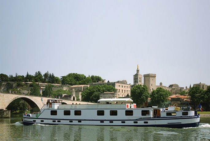 why-barge-in-provence
