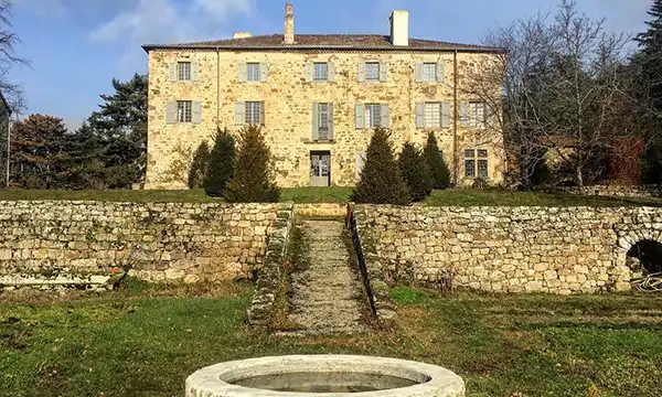 Meet a Chateau Owner!thursday image