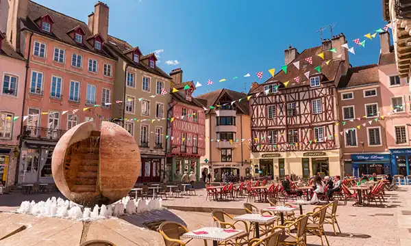 Stroll the Streets of Chalon-sur-Saonethursday image
