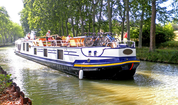 Cruising the Canal du Midifriday image