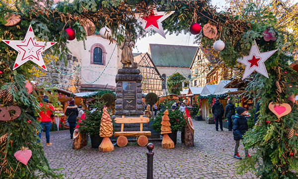 Memorable Nativity Scene in Haguenauwednesday image